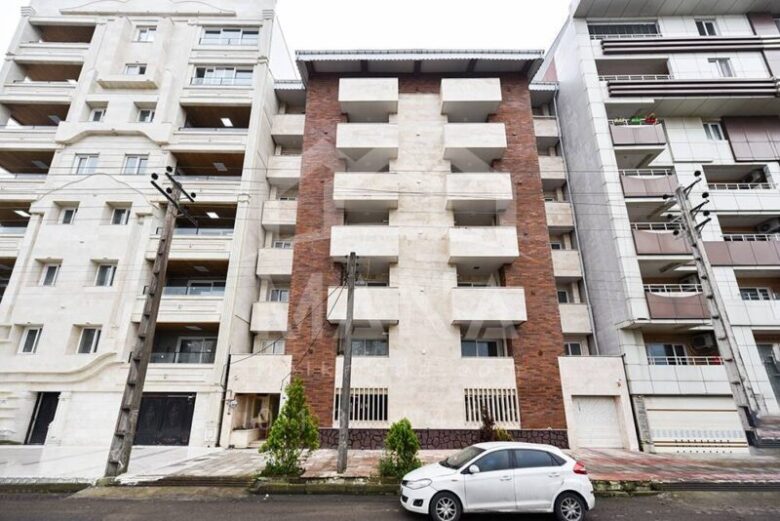 آپارتمان با دید دریا در پاسداران بندر انزلی (150 متر)