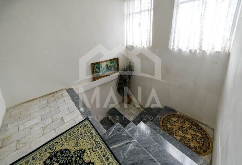ویلا دو خواب در خیابان معلم انزلی