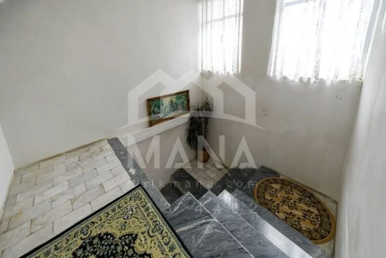 ویلا دو خواب در خیابان معلم انزلی