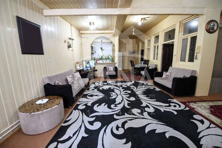 ویلا کلنگی در انزلی