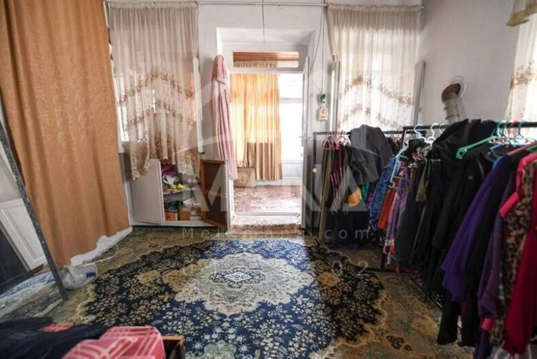 ویلا کلنگی در خیابان آذربایجان انزلی