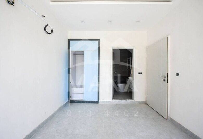 خرید آپارتمان دو خواب با دید دریا در ساحل قو انزلی