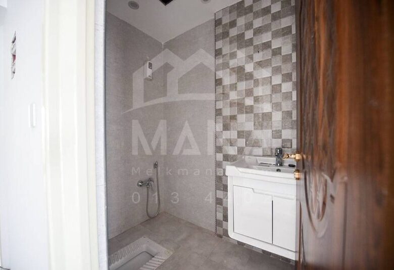 آپارتمان در بندرانزلی (93 متر)