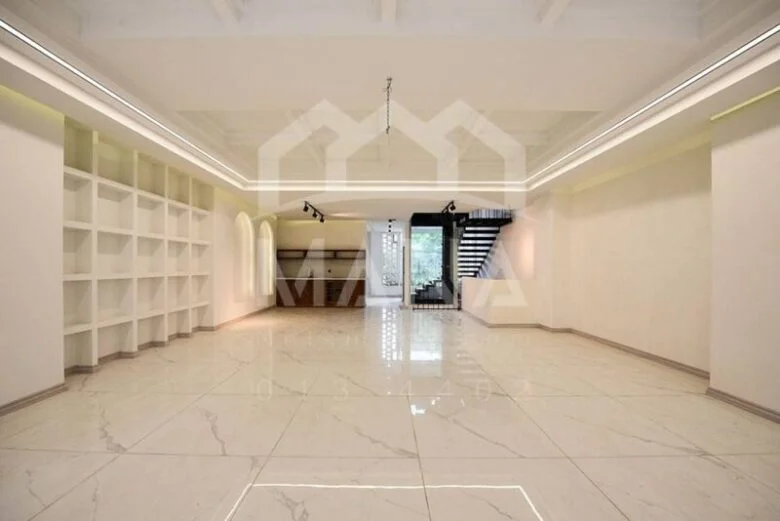 ویلا استخردار 3 خواب در گلسار رشت