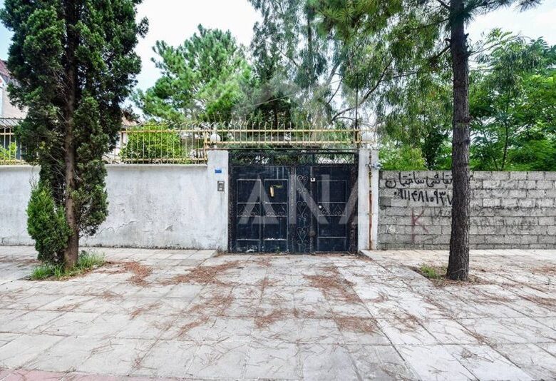 ویلا در پاسداران بندر انزلی ( 500 متر )