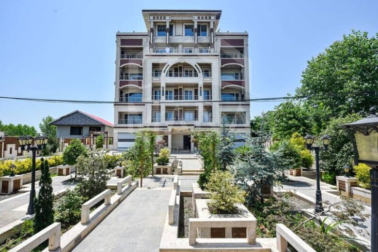 آپارتمان دو خواب با دید دریا در انزلی آپارتمان دو خواب با دید دریا در انزلی