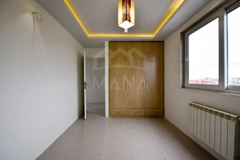 خرید آپارتمان در خیابان گلستان انزلی 11