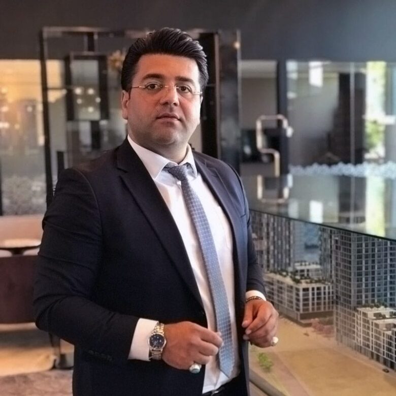 تماس با ملک مانا تماس با ملک مانا