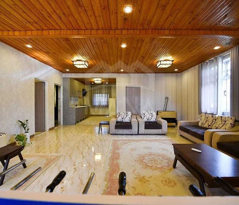 ویلا باغ بر اصلی زیباکنار بندرانزلی (820 متر)