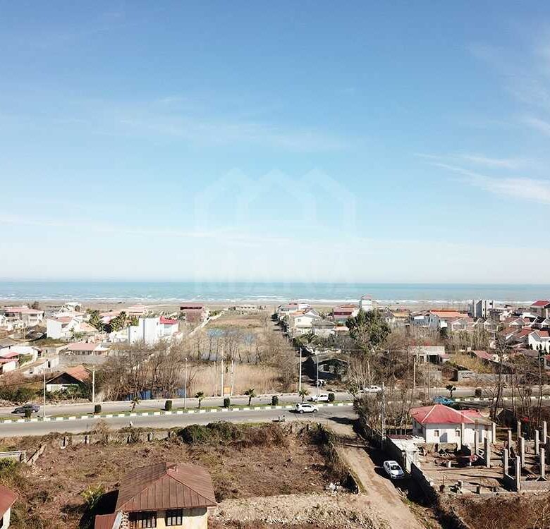 زمین ساحلی در چمخاله (  500 متر )