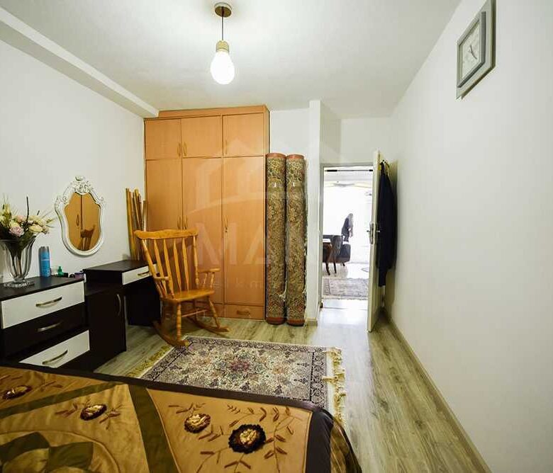 آپارتمان پاسداران 13