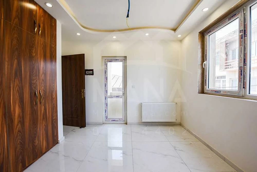 آپارتمان در باغ زمانی انزلی