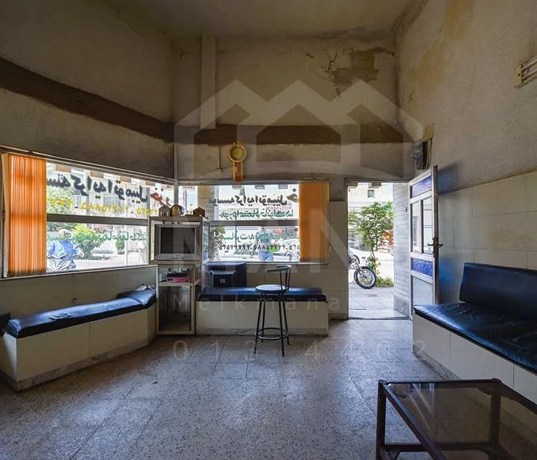 مغازه در خیابان آذربایجان 3