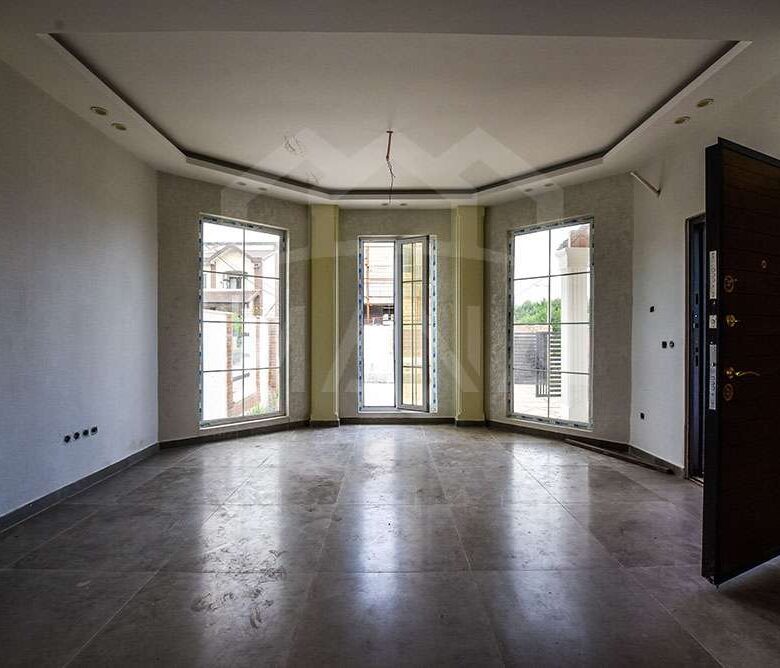 ویلایی در شهرک خزرویلا بندرانزلی (250 متر)