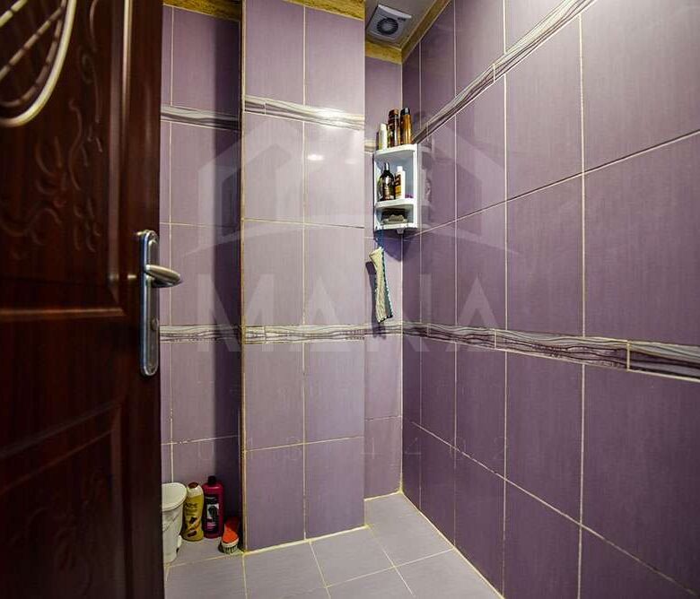 آپارتمان در خیابان معلم بندرانزلی (70 متر)