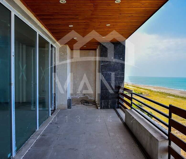 آپارتمان هوشمند در شمال (200 متر)