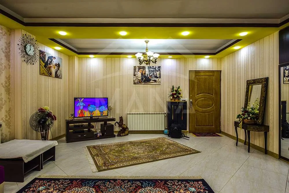 آپارتمان اداره نوغان 9
