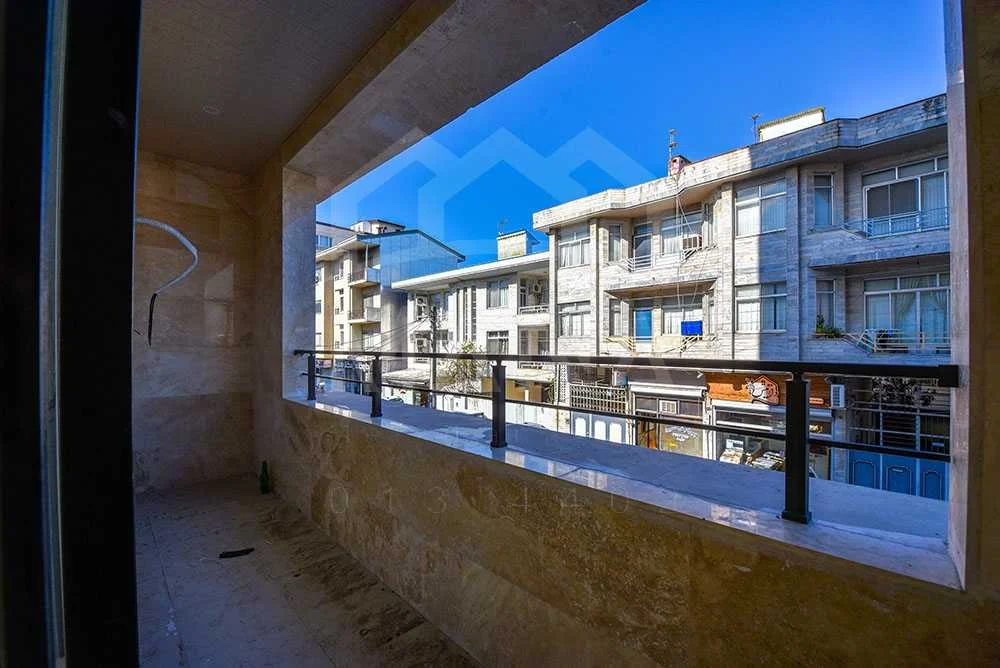 آپارتمان در خیابان سپه انزلی 2