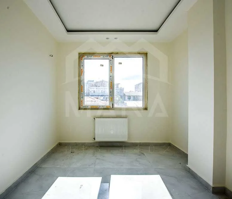 آپارتمان در خیابان سپه انزلی 10