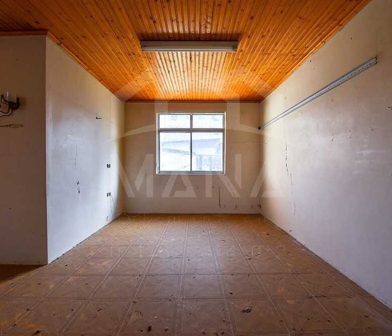 ویلایی کلنگی در بندر انزلی (366 متر)