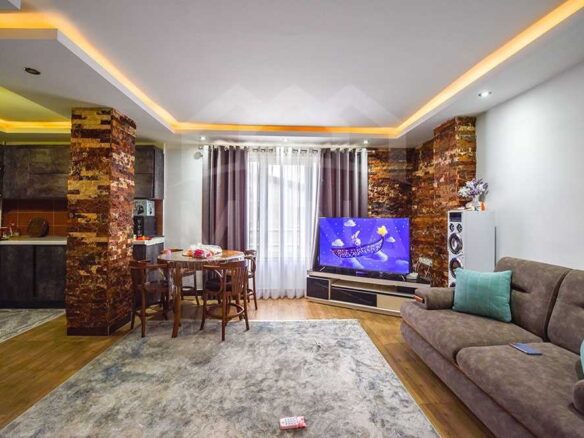 آپارتمان دوبلکس انزلی