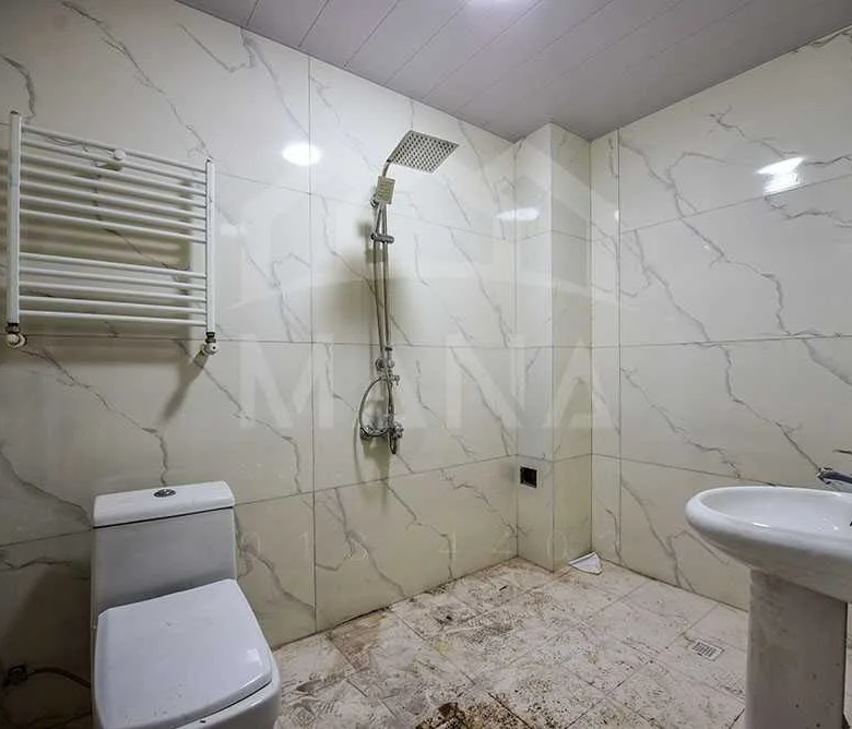 آپارتمان در خیابان تهران 5