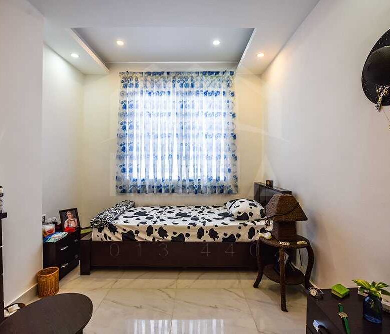 آپارتمان در بندرانزلی (94 متر)