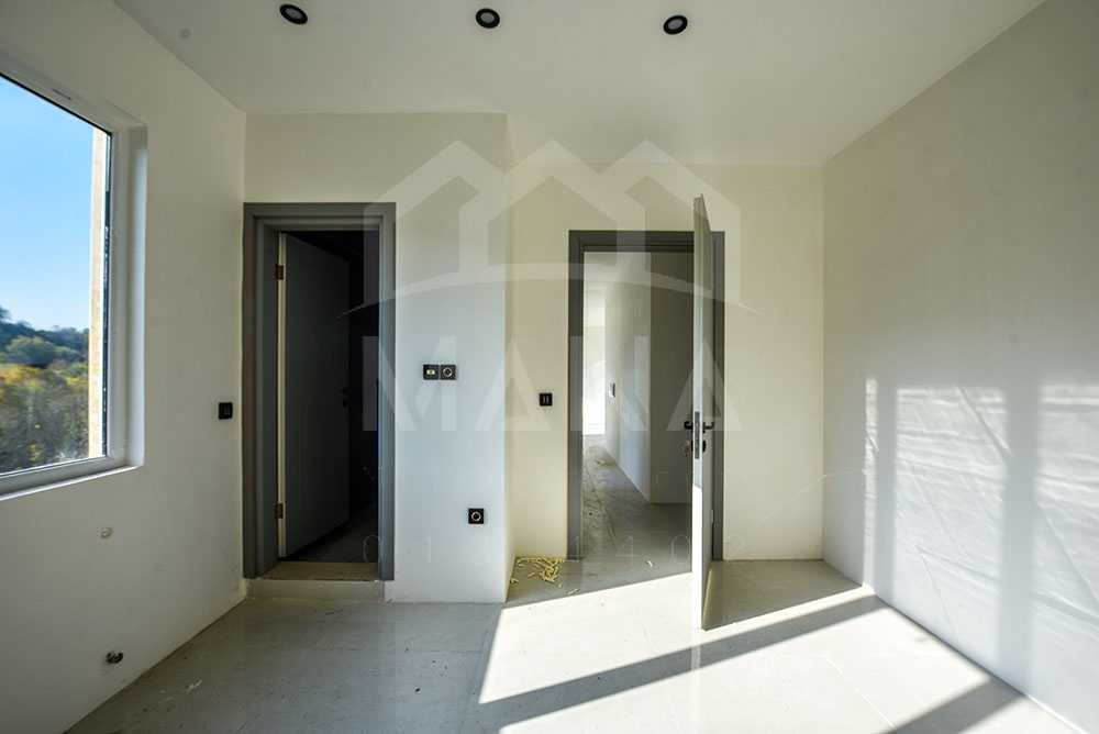 آپارتمان در لاهیجان (154 متر)