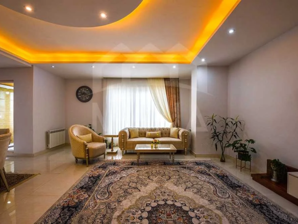 اپارتمان در آخر خط انزلی