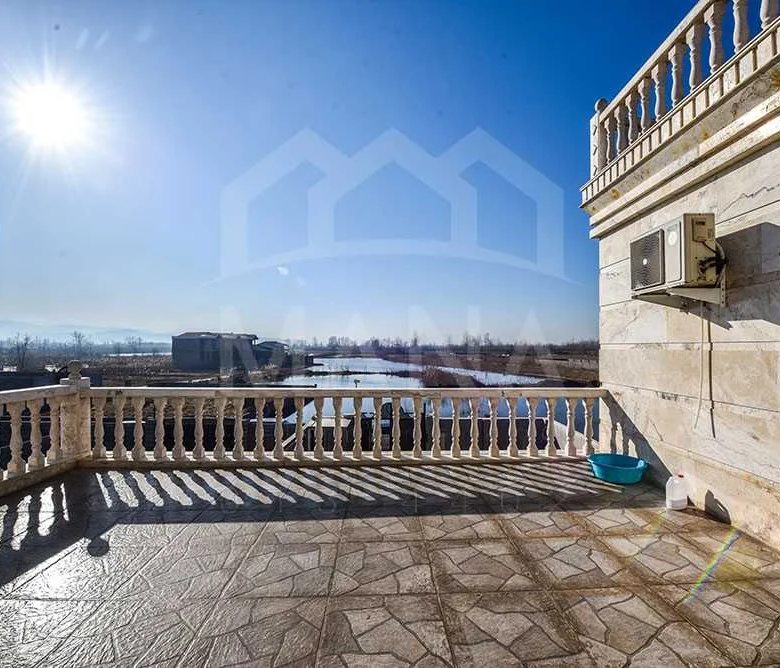 ویلایی دوبلکس استخر دار لاهیجان 10