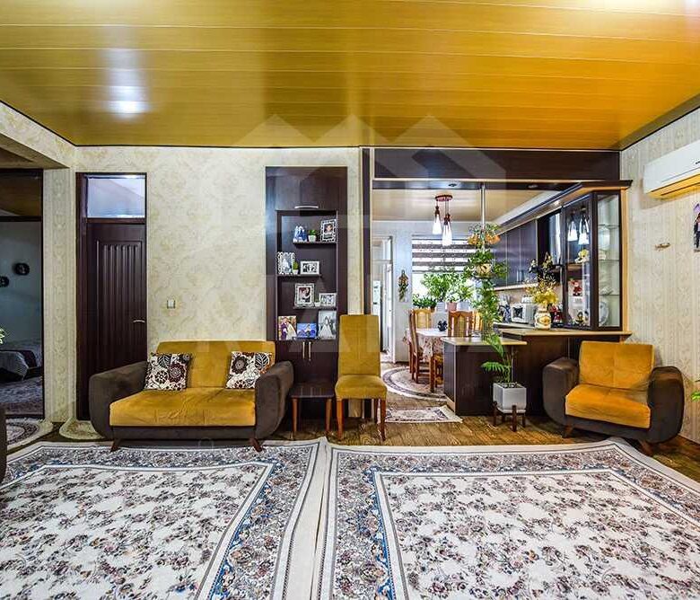 ویلایی در خیابان اطبا بندرانزلی (330 متر)