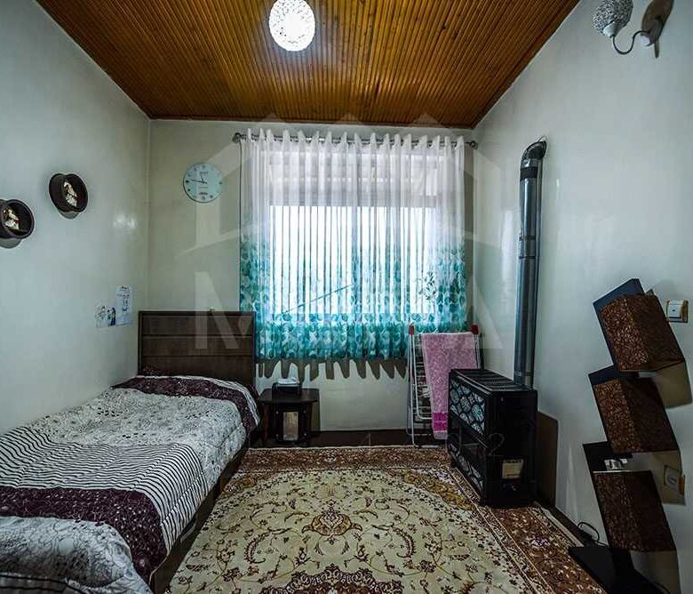 ویلایی در خیابان اطبا بندرانزلی (330 متر)