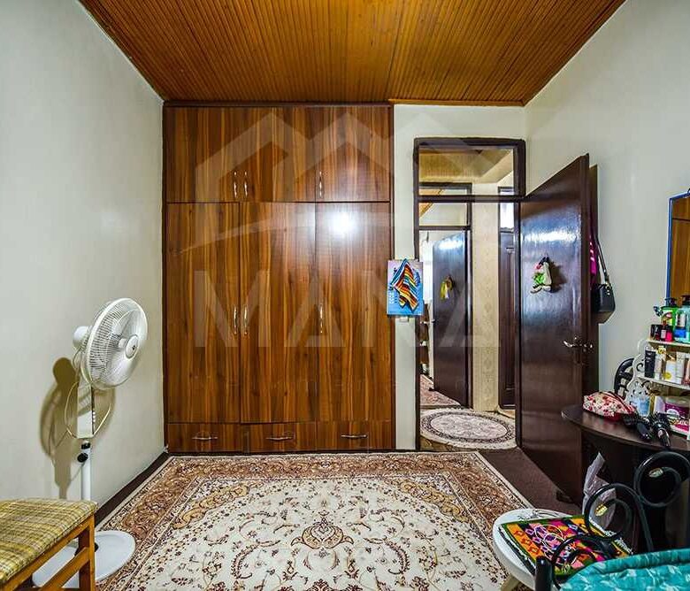 ویلایی در خیابان اطبا بندرانزلی (330 متر)