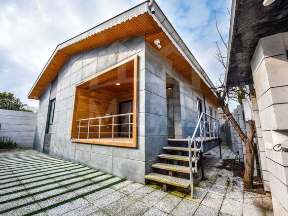 ویلایی در بندر انزلی پاسداران