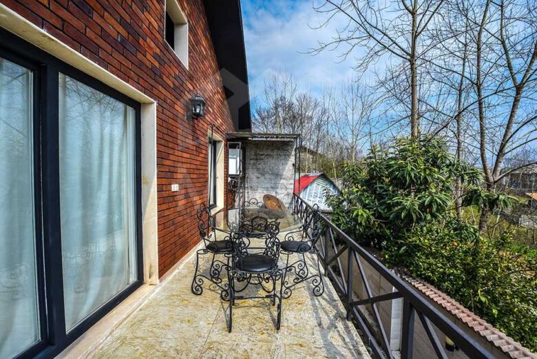 ویلا فلت در لاهیجان (310 متر)