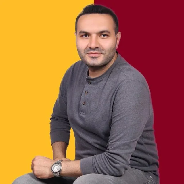 ولقان حسینی سئو