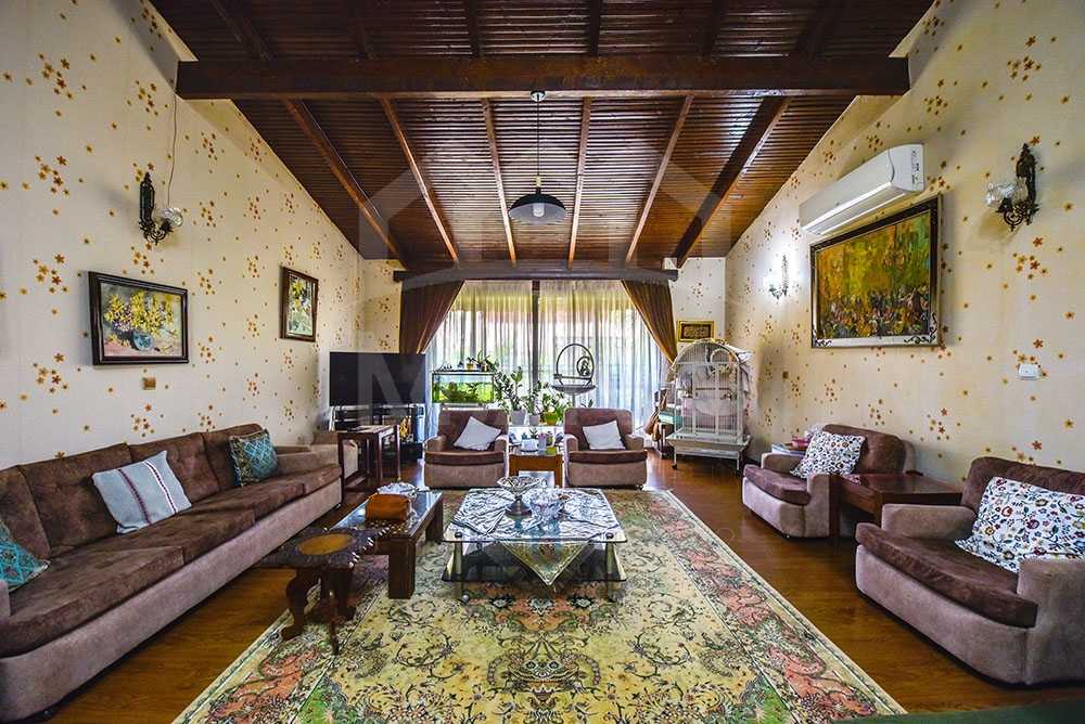 ویلایی در خیابان اطبا بندرانزلی (378 متر)