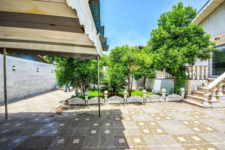 ویلایی در بندرانزلی (300 متر)