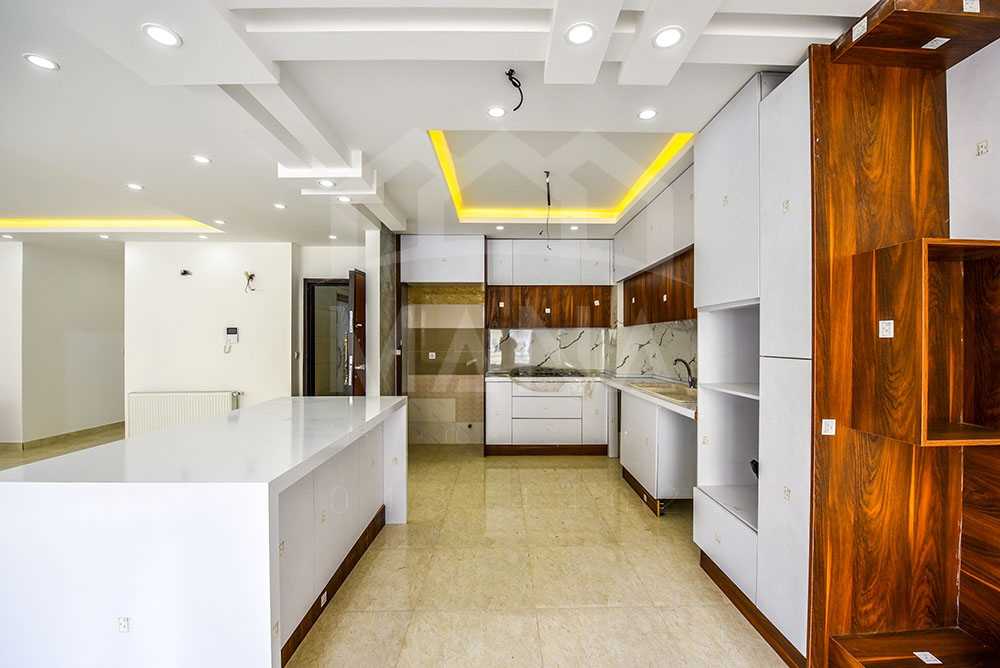 آپارتمان در پاسداران بندرانزلی (130 متر)