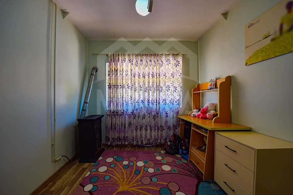 آپارتمان در بندرانزلی (98 متر)