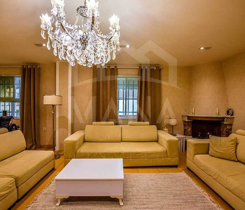 فروش آپارتمان 102 متری در گلستان انزلی