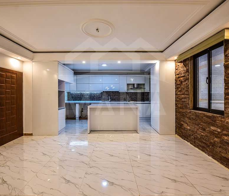 آپارتمان تک واحدی 127 متری در خیابان تهران انزلی