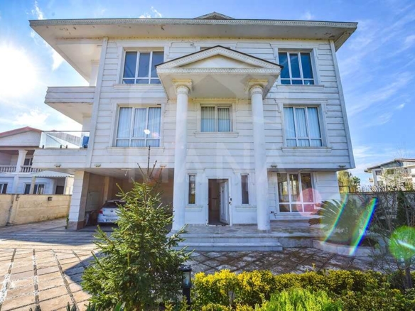 آپارتمان شهرکی انزلی