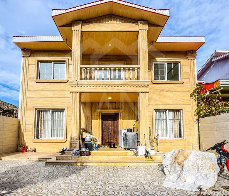 خرید ویلا در بندرانزلی 300 متری