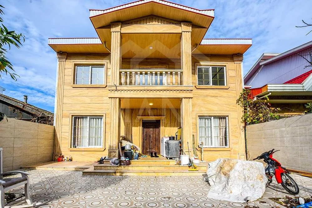 خرید ویلا در بندرانزلی 300 متری